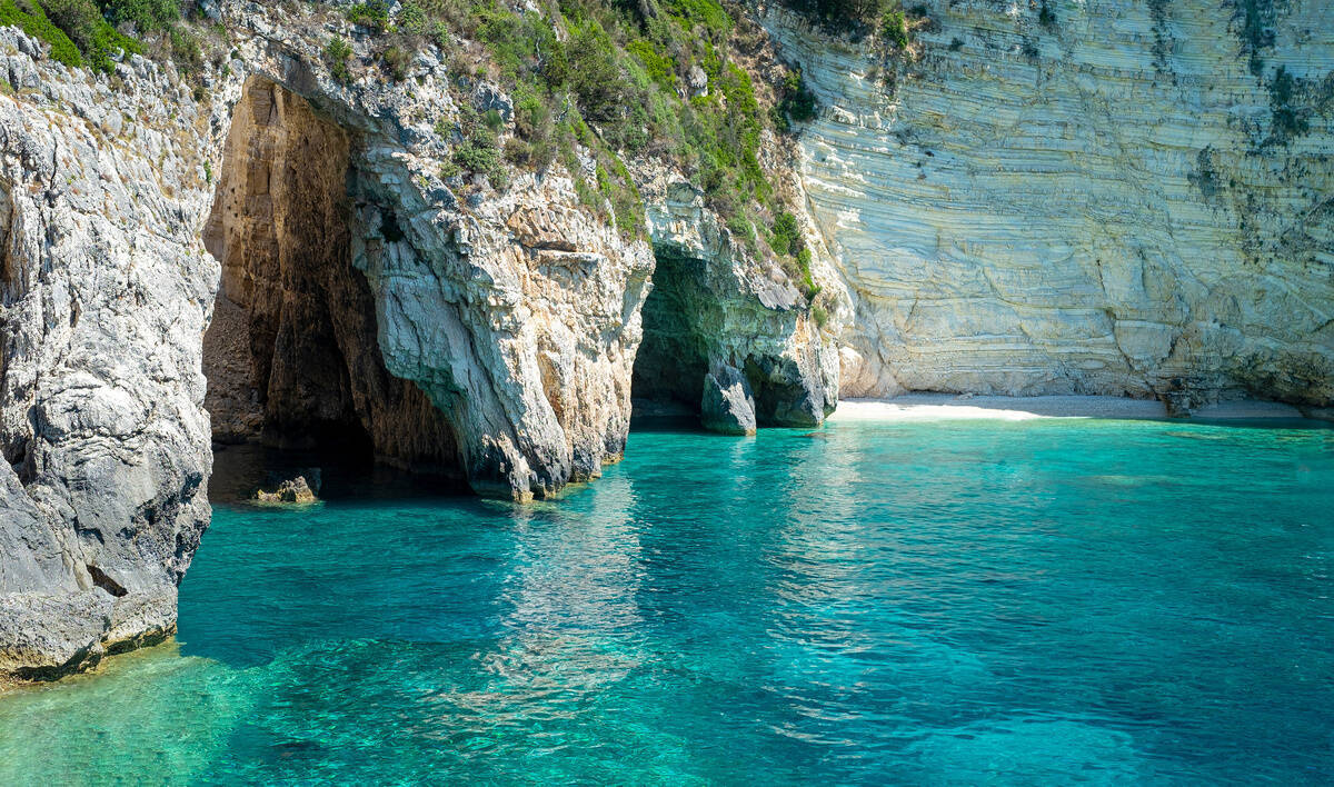 Paxos & Antipaxos Day Cruise photo 2